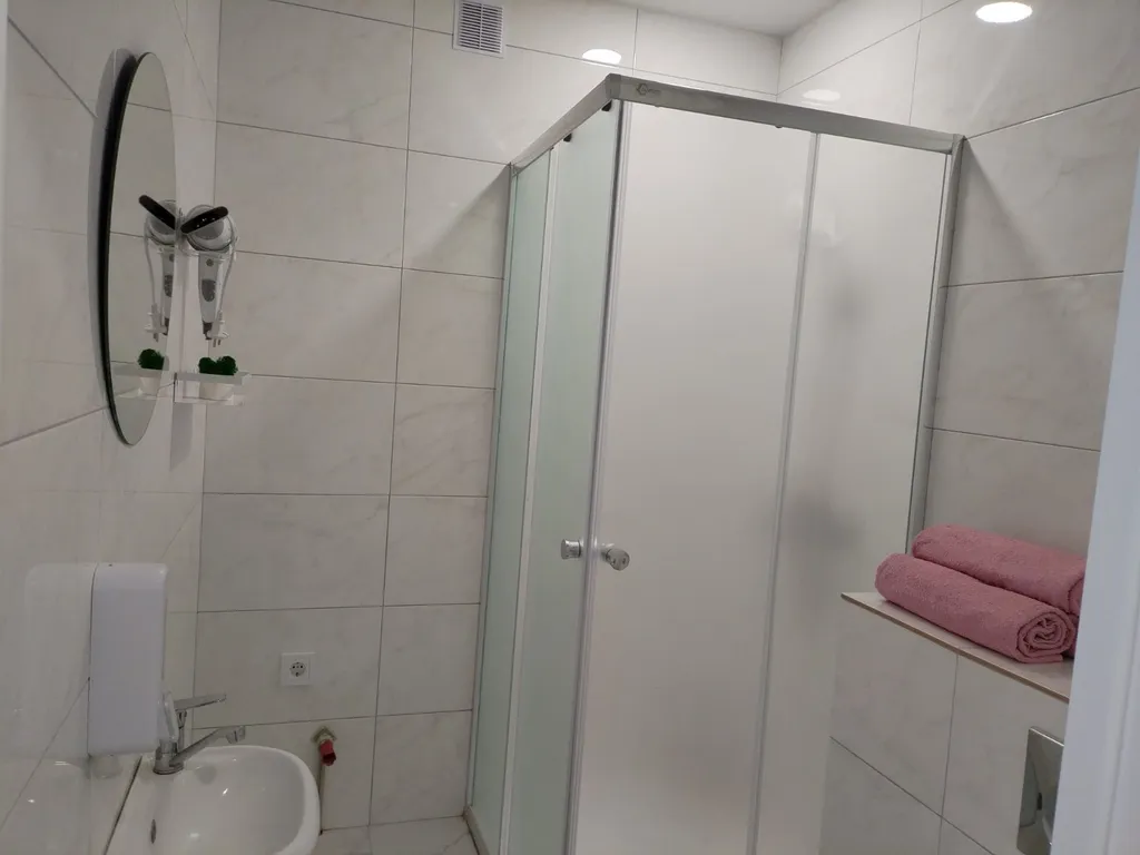 3-х комнатная квартира рядом с центром