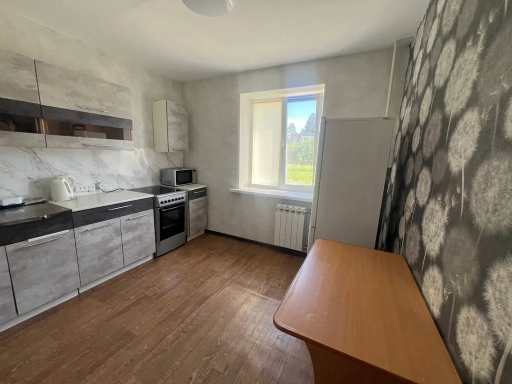 Хорошая уютная чистая квартира в Рефтинском