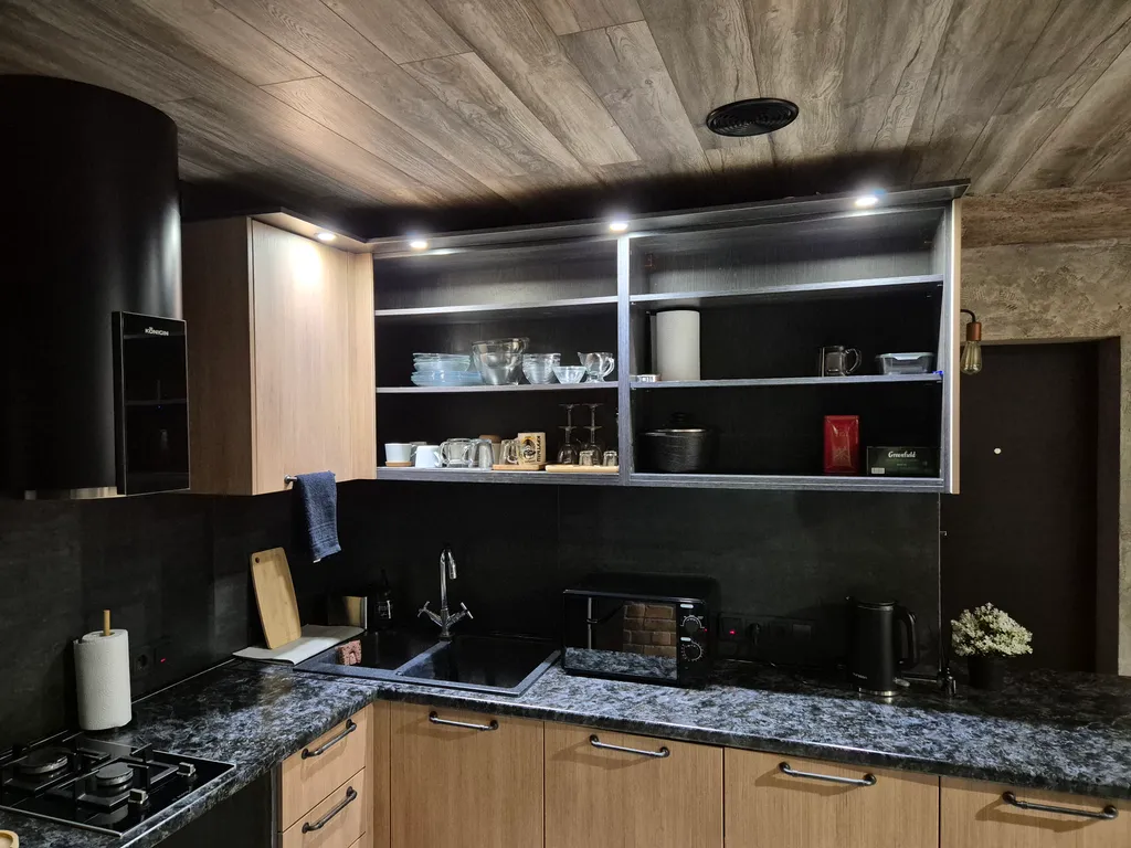 Студия лофт с видом на набережную столицы