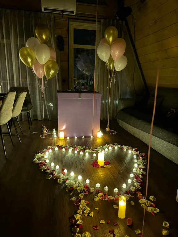 Современный дом у озера с купелью и своим катком. В феврале скидки