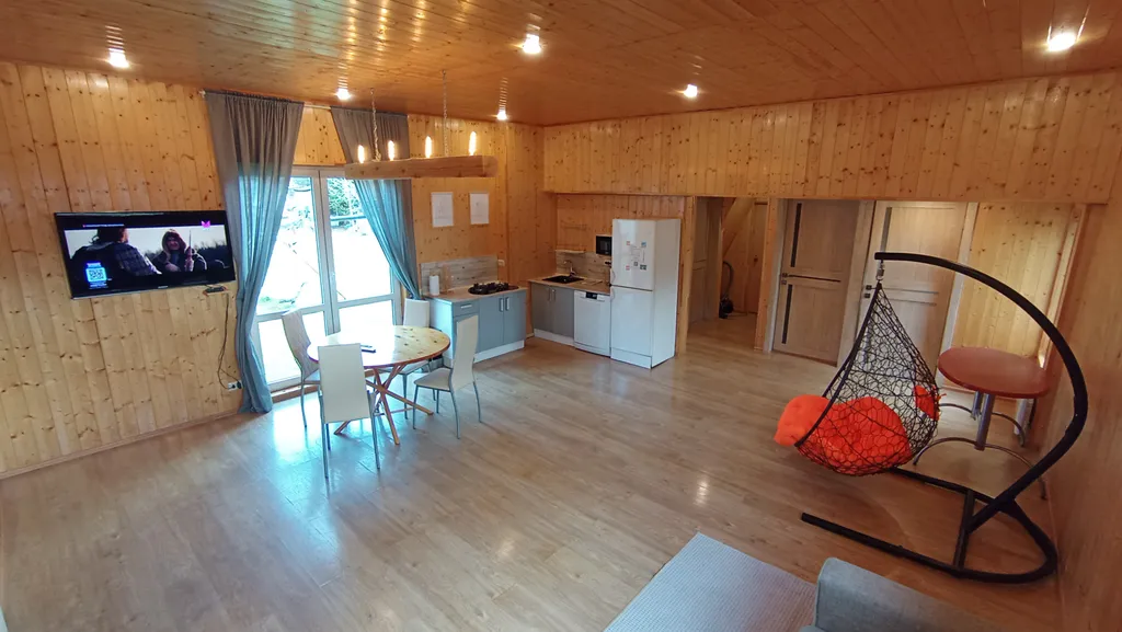 Уютный семейный домик в тихом месте