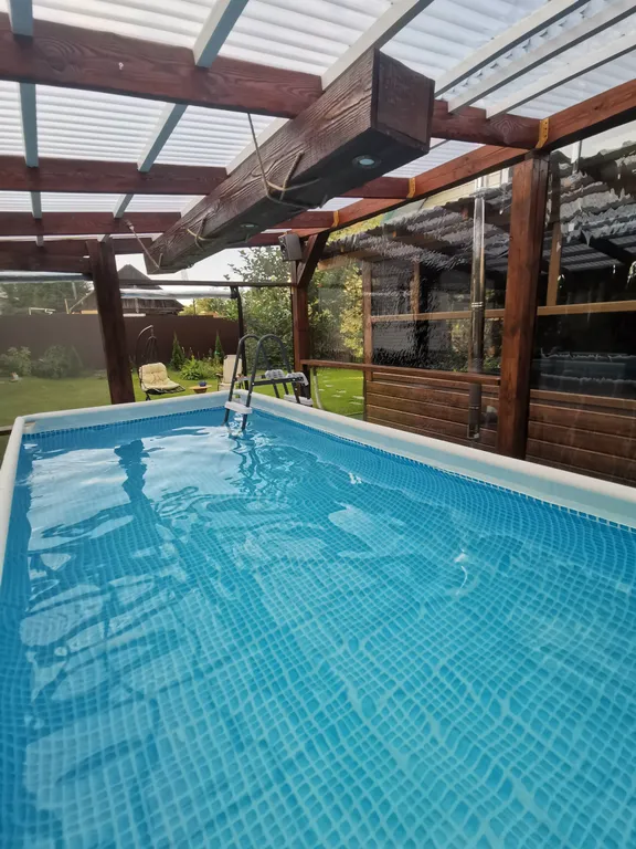 Уютный гостевой дом с баней и бассейном в тихом и спокойном месте