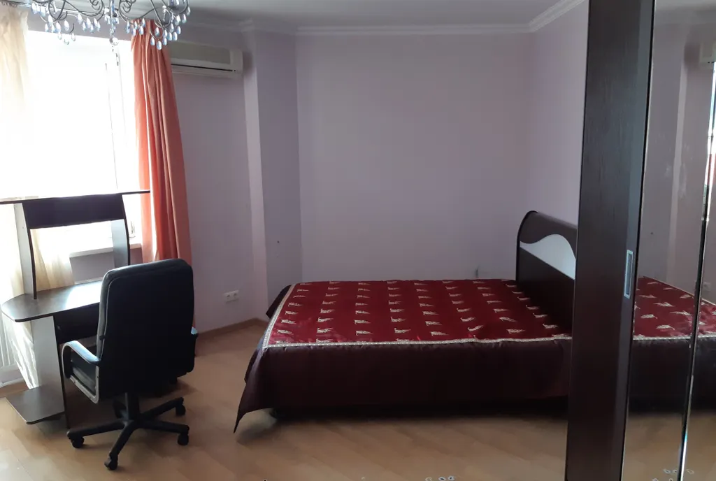 Просторная видовая квартира с кондиционером в 5 минутах от моря