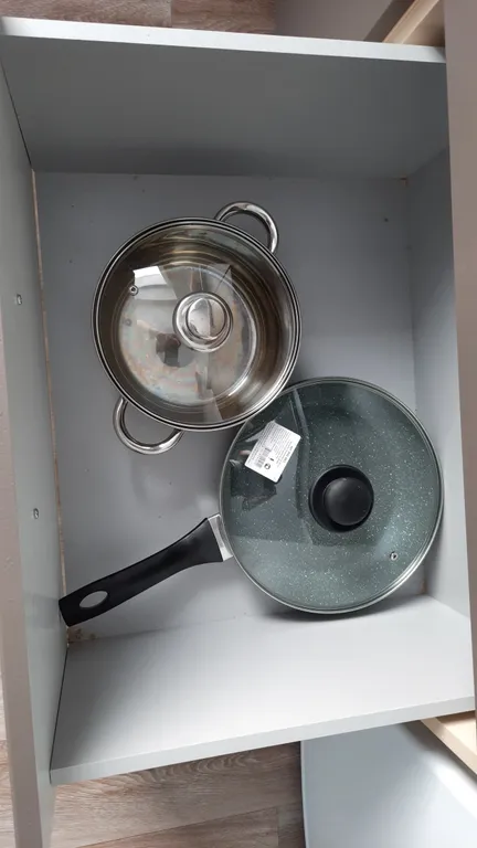 Студия возле гипермаркета Лента