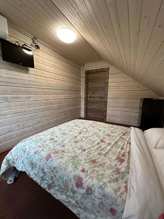 Экодом с видом на горы