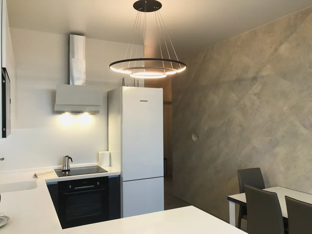 Моднейшая квартира в парковой зоне с видом на море