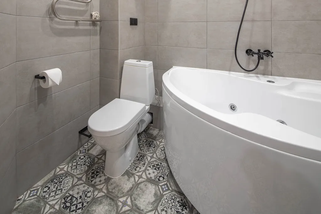 Полулюкс четырехместный с джакузи