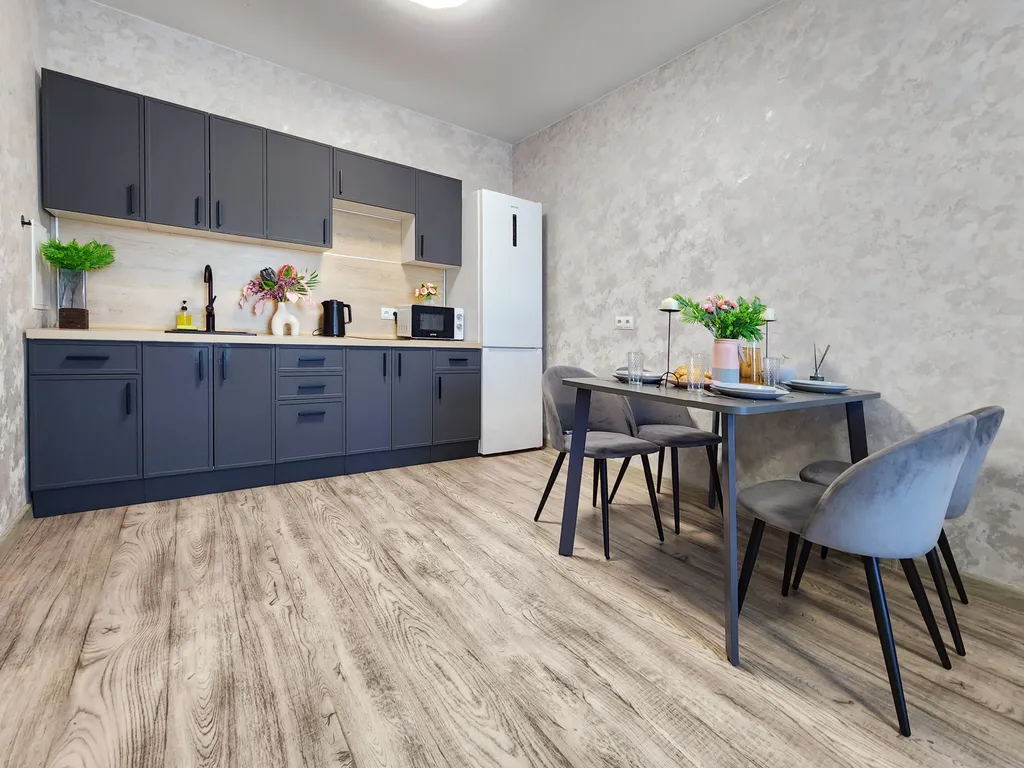 3-комнатная на Взлетке возле ТРЦ Планета