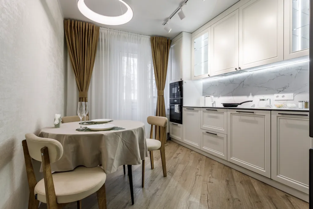 Большая квартира с новым ремонтом