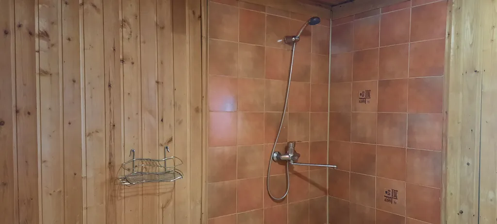 Двухэтажный дом с баней