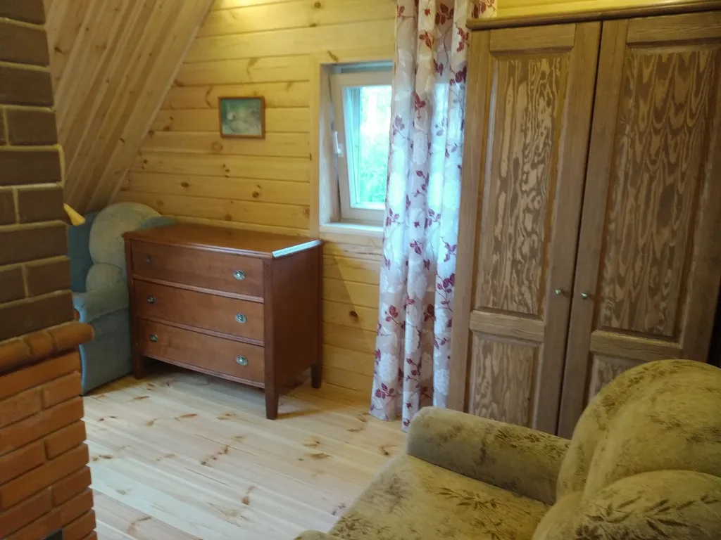 Дом с балконом у озера Нарочь