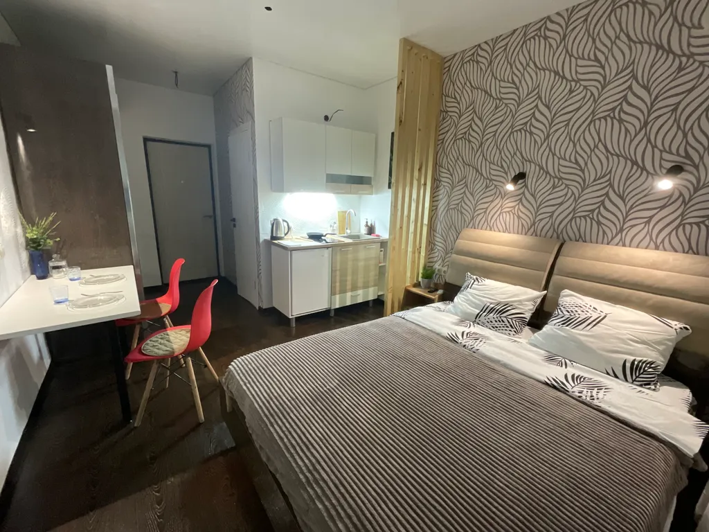 Благоустроенная студия в центре города