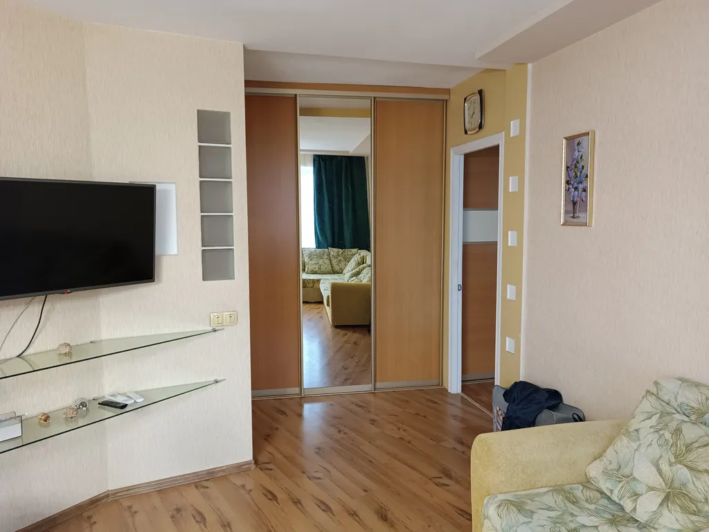 Уютная 2 к. квартира в центре с видом на залив