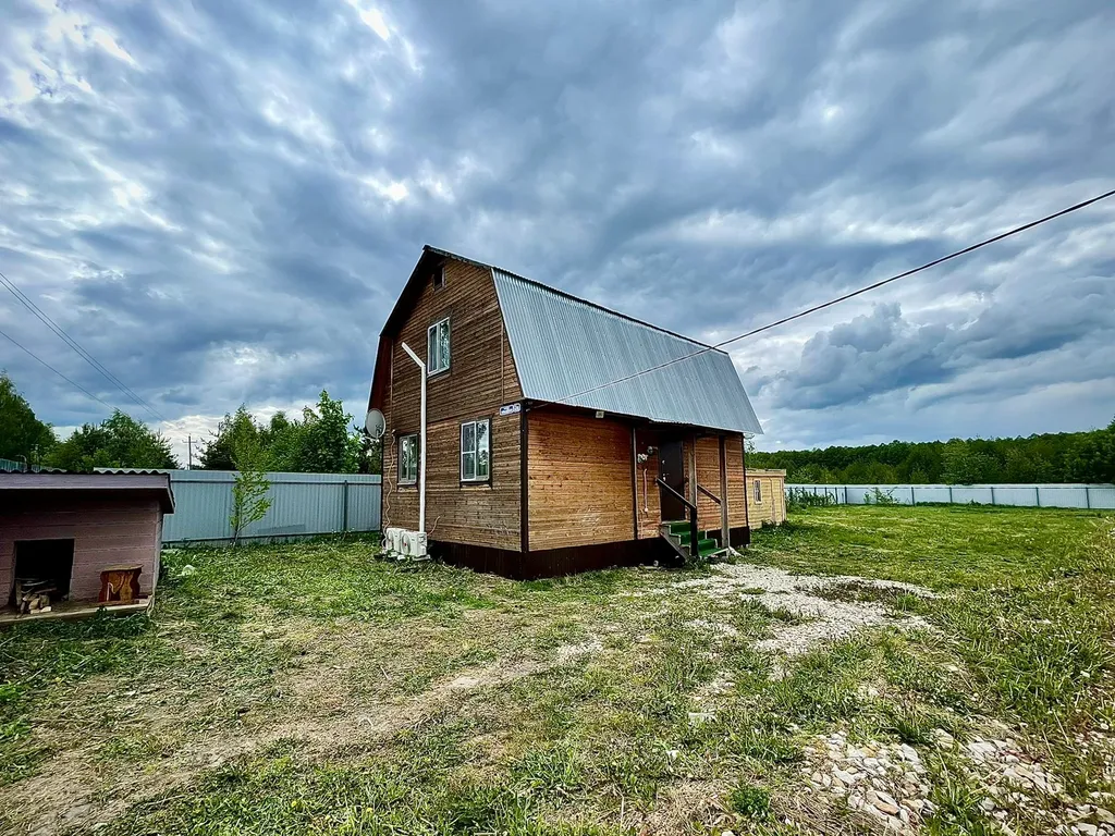 Коттедж Уединенный теплый дом без соседей с сауной, джакузи и бассейном — Луховицы