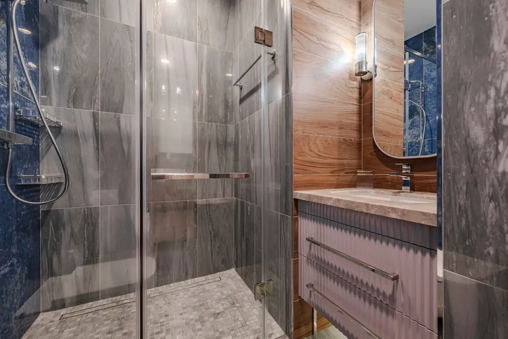 Стильный апартамент в элитном комплексе "Гранд Роял"