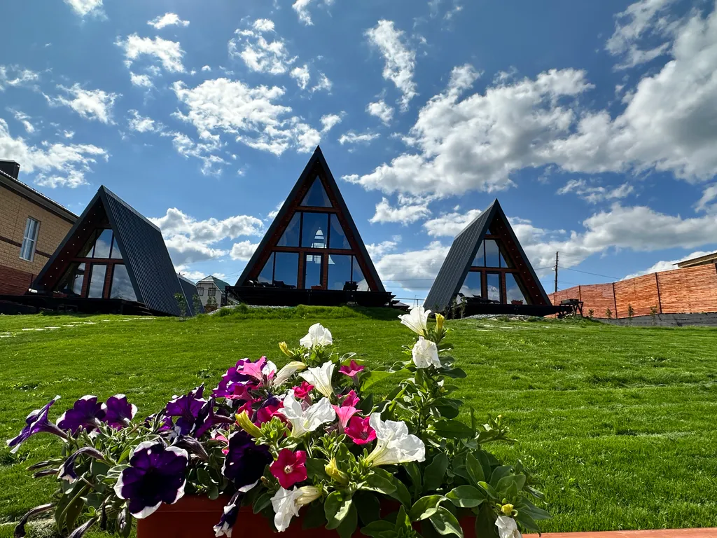 Треугольный дом А-фрейм рица