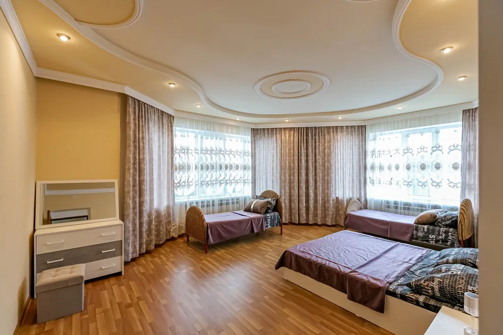 Шикарный коттедж в центре