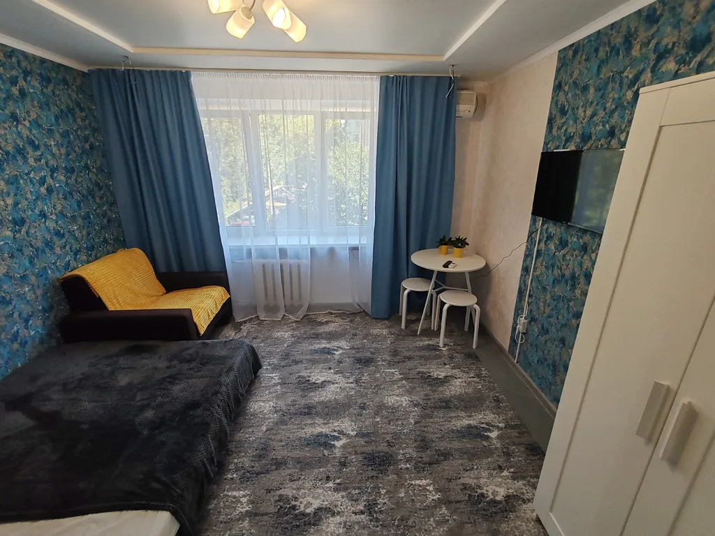 Квартира Уютная студия в центре города — аренда посуточно в Аксай