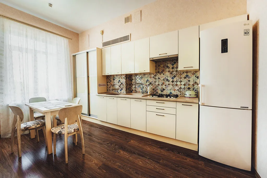 2 ком. квартира с дизайнерским ремонтом