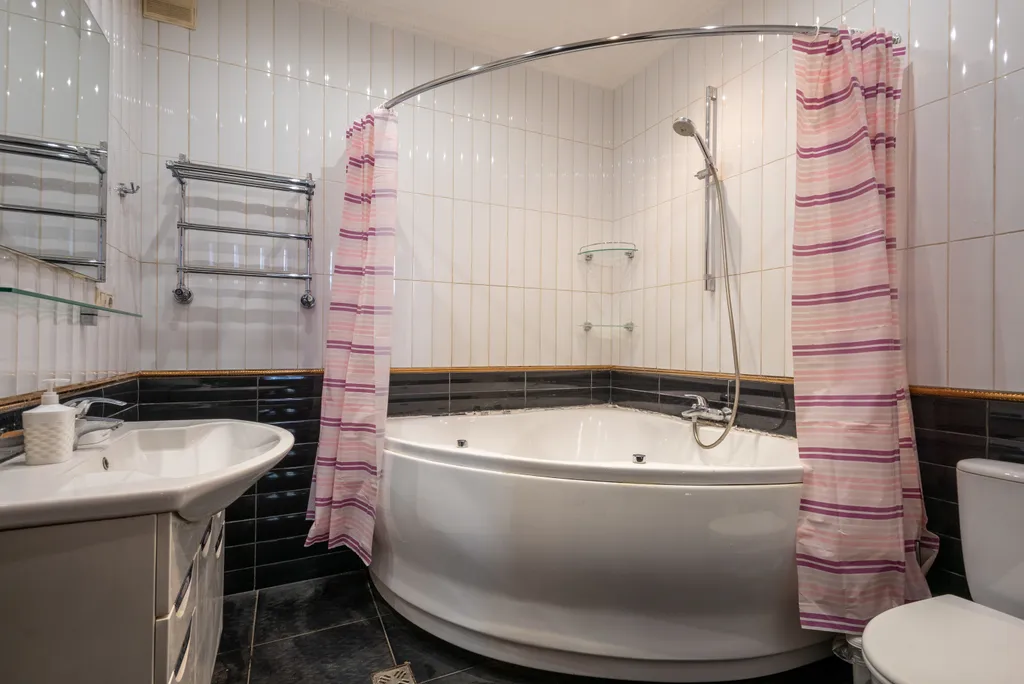 Дом на севере Москвы бассейн и сауна