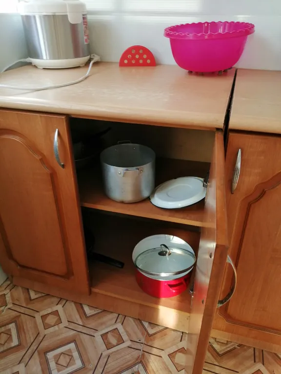 Отдельный уютный дом без хозяев в тихом зелёном местечке