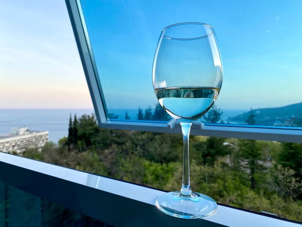 Евро-трехкомнатная в жк Ришелье Шато с бассейном