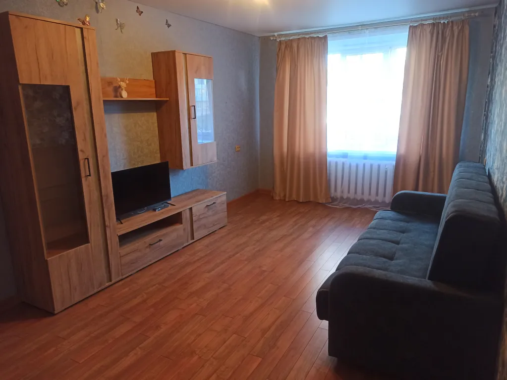 Уютная 2-комнатная квартира в центре города — аренда посуточно в Гагарин