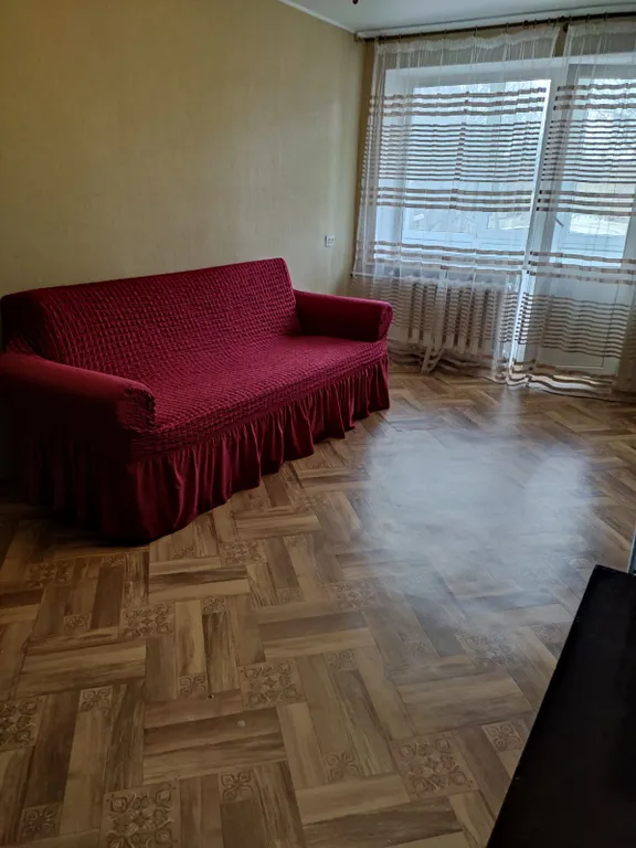 Квартира Тройка — аренда посуточно в Симферополь