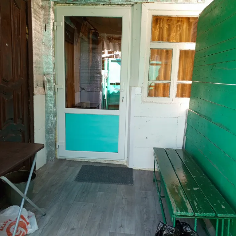 Гостевой домик Смайлик, по пути на море, р-н парка Лога