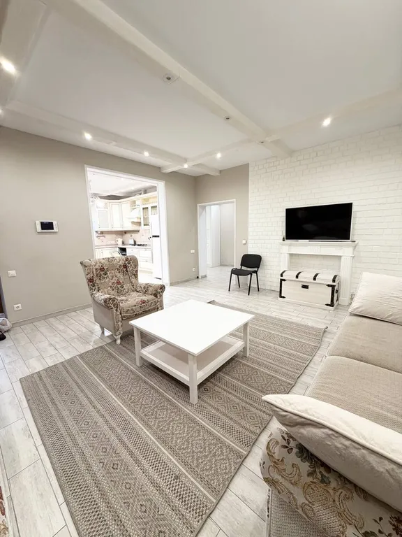 Просторный уютный коттедж с сауной и удобной транспортной развязкой