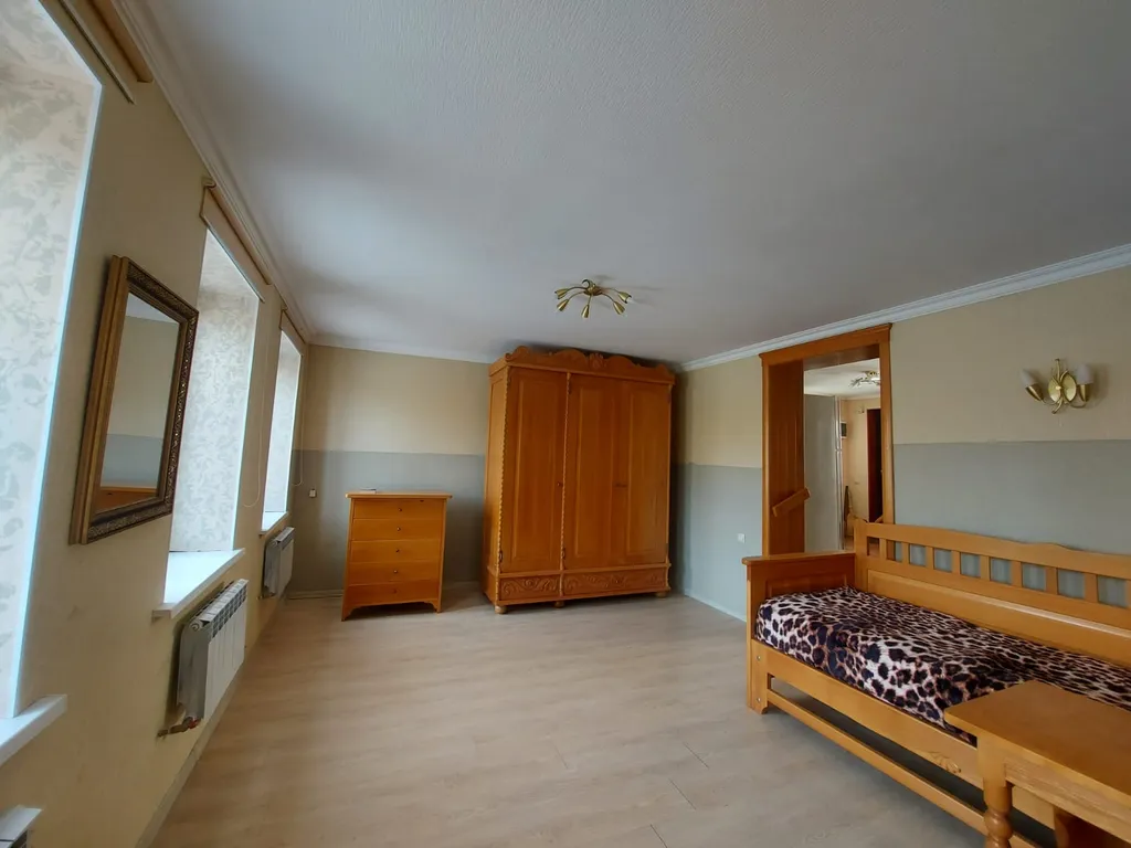 Дом в центре города на набережной реки Терек