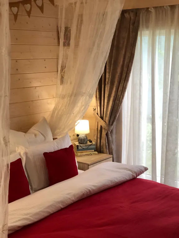 Дом в эко стиле Прованс для ценителей уюта и уединения