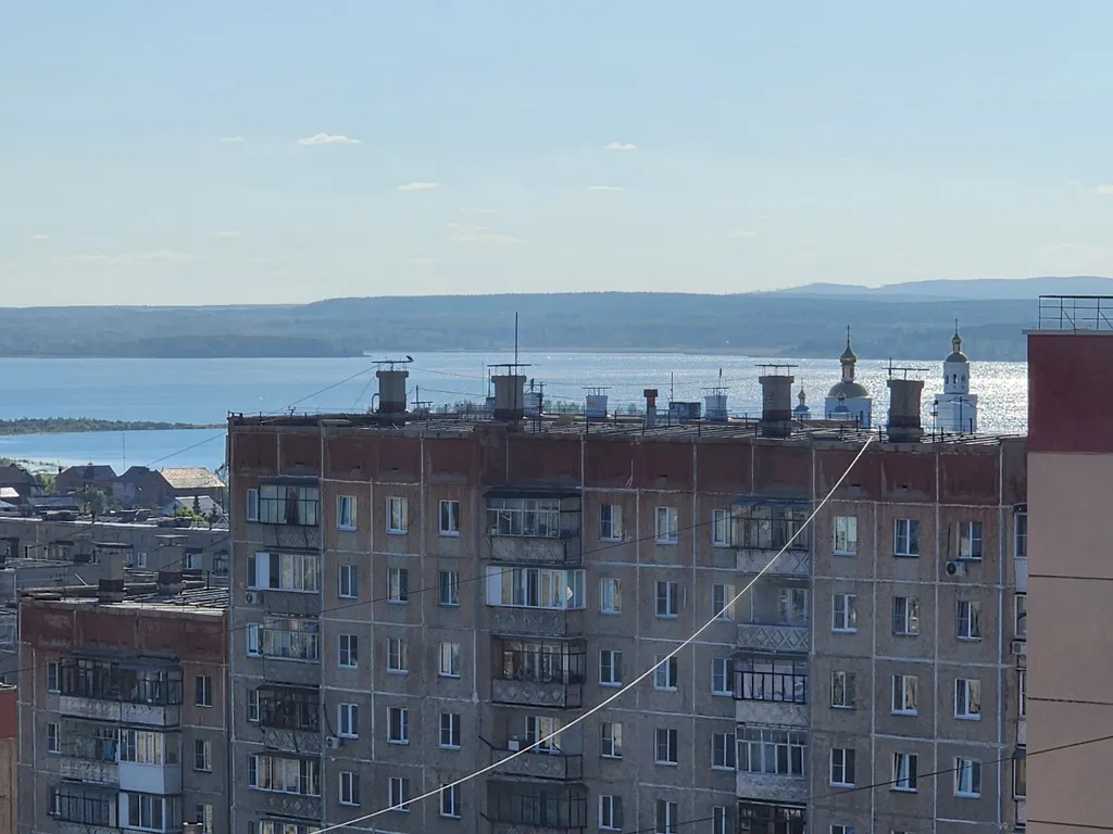 Комфортная студия с видом на озеро рядом с вокзалом