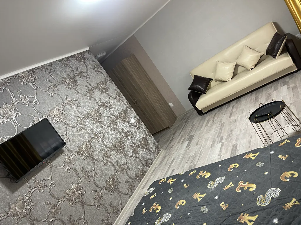 Однокомнатная квартира с новым ремонтом — аренда посуточно в Каменск-Шахтинский