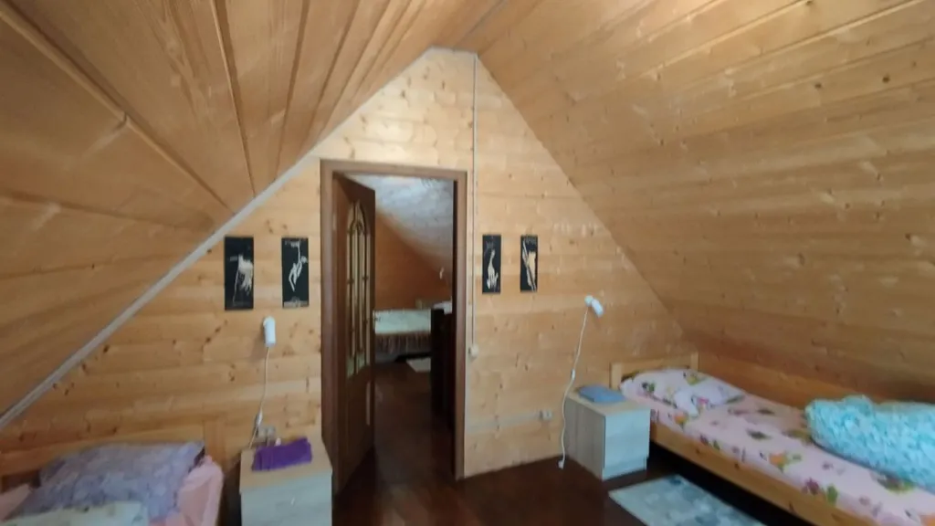 Новенький ЭКО-коттедж от фермера на берегу частных озёр: