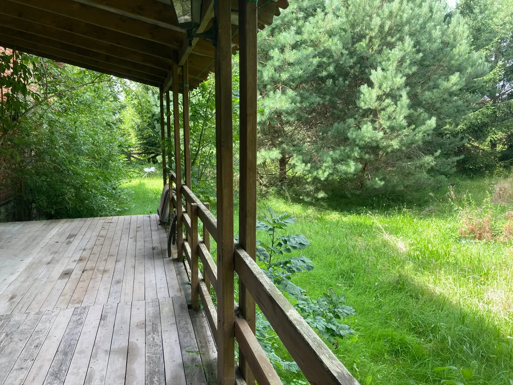 Дом с пляжем у моря