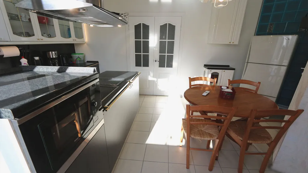 Просторная квартира с сауной рядом спорткомплекс Курган