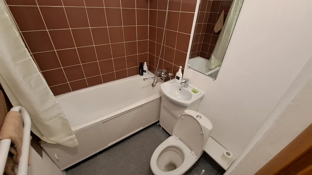 Уютная двухкомнатная квартира Ленина 95