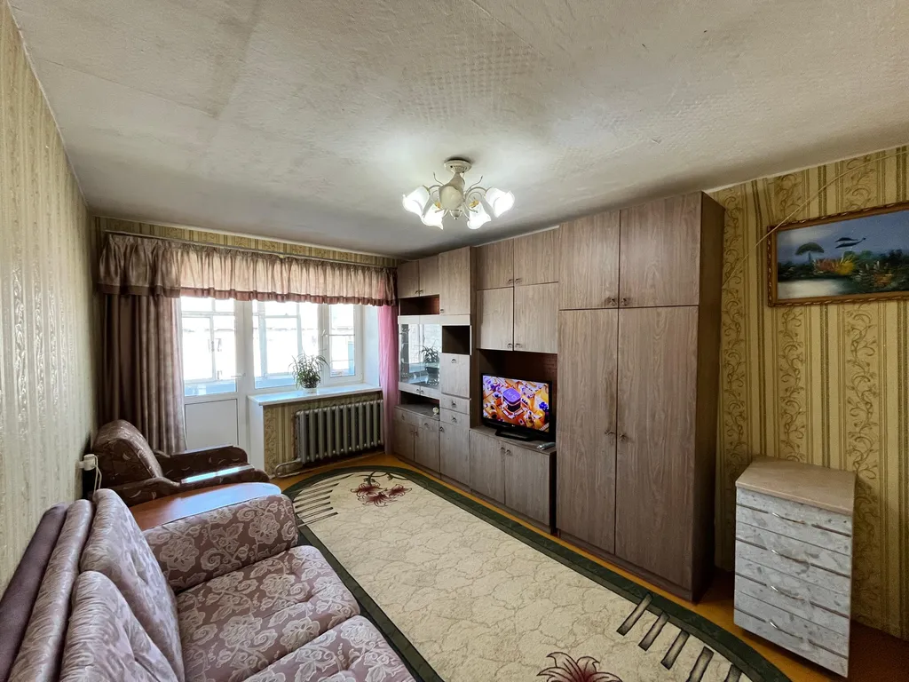 2-комнатная квартира рядом с ТЦ Берег — аренда посуточно в Чусовой