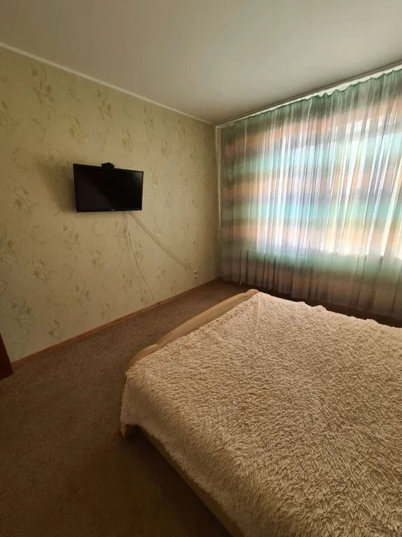 2 комнатная район обелиска