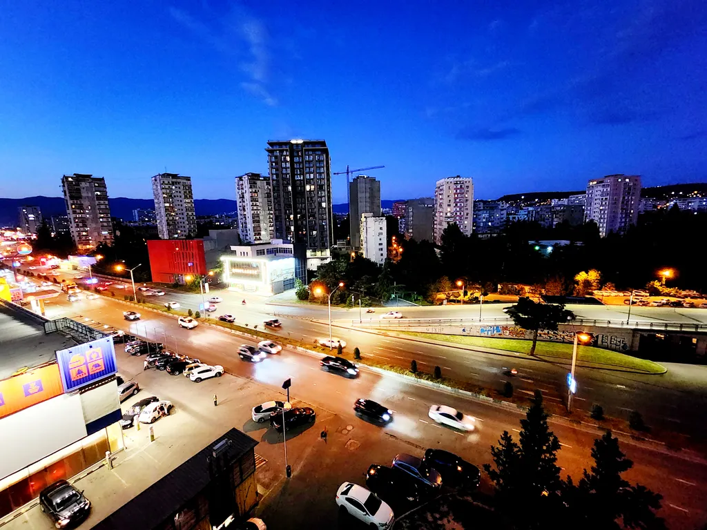 Роскошная квартира в Тбилиси
