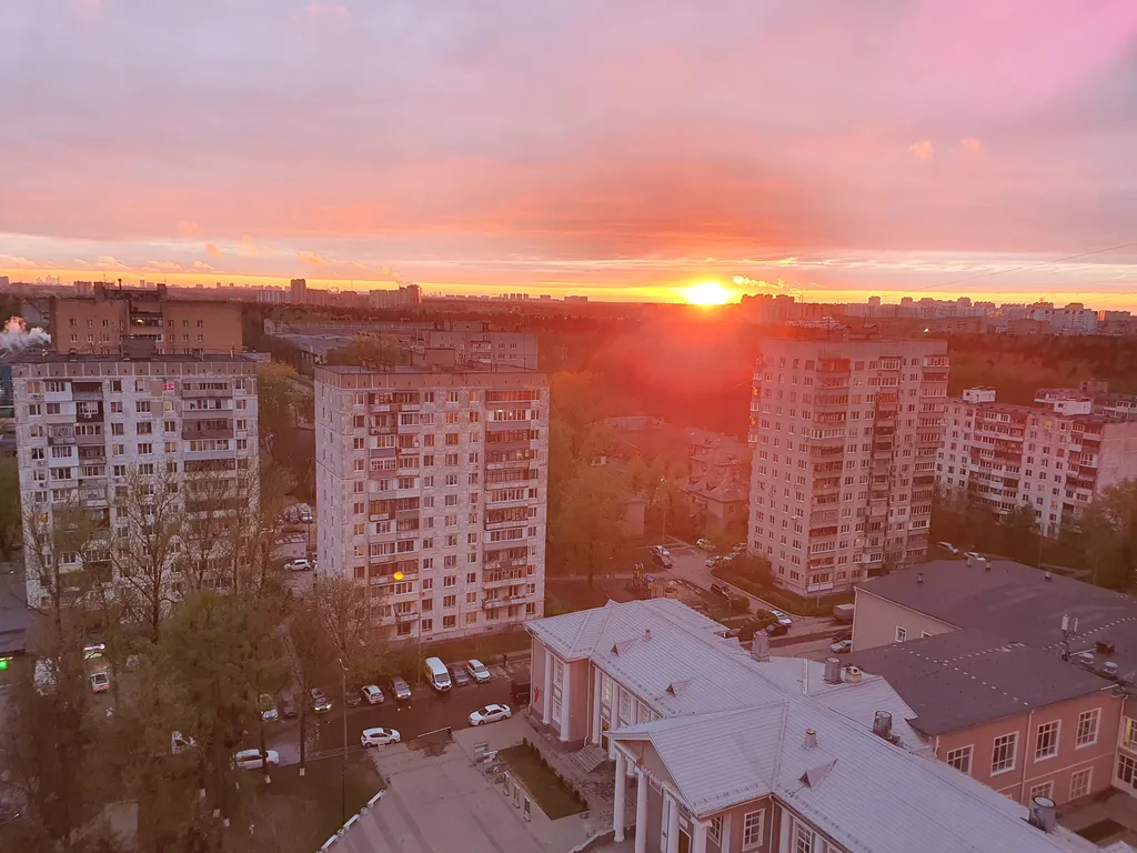 Уютная квартира с красивым видом на закат