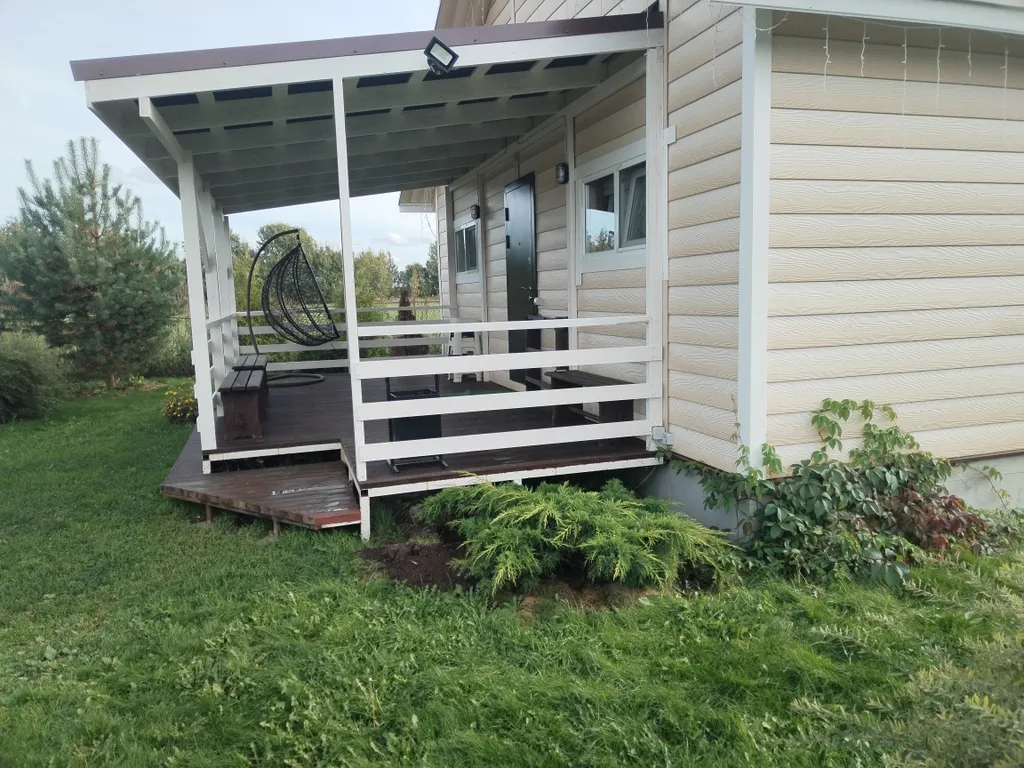 Коттедж Уютный большой дом для дружных компаний — Запорожское