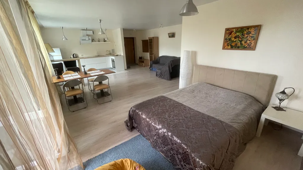 Квартира Студия Тихий Свет — аренда посуточно в Брест