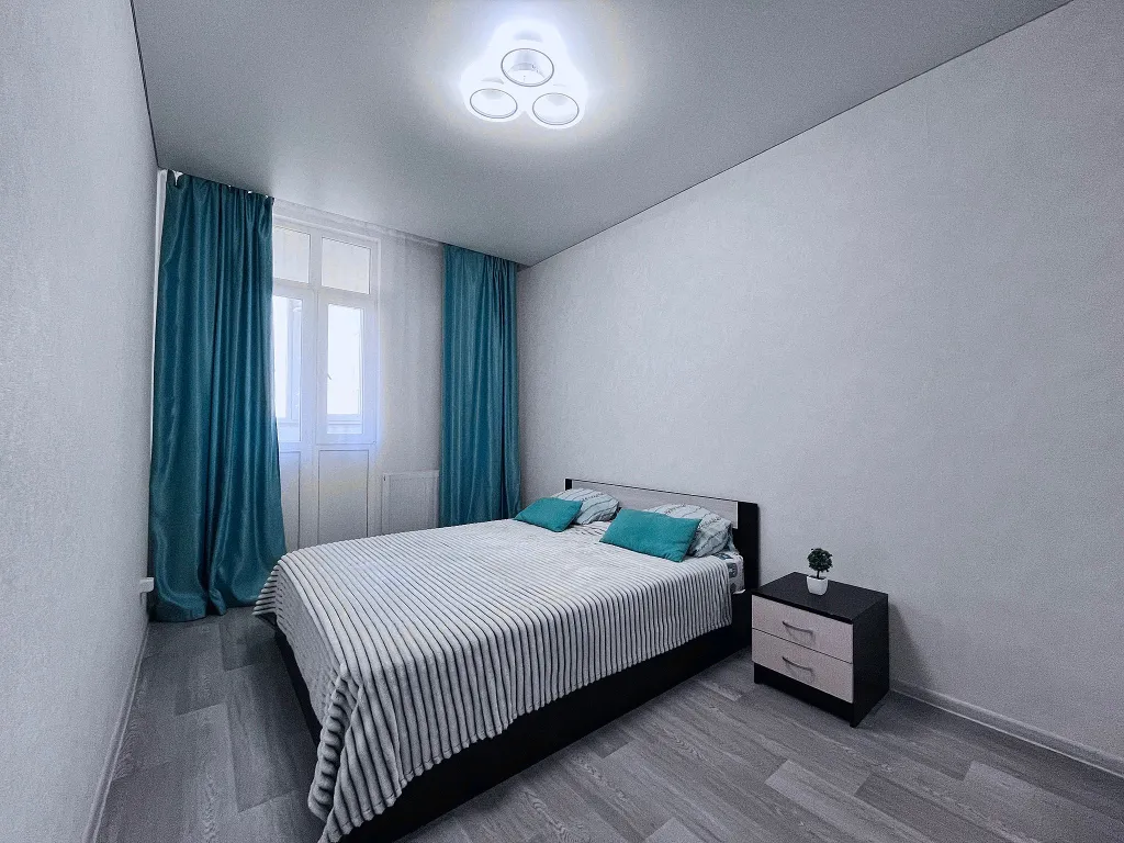 Двухкомнатная квартира в центре — аренда посуточно в Оренбург