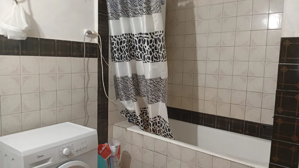 Коттедж Второй этаж дома с прекрасным видом на море и город — Сухум