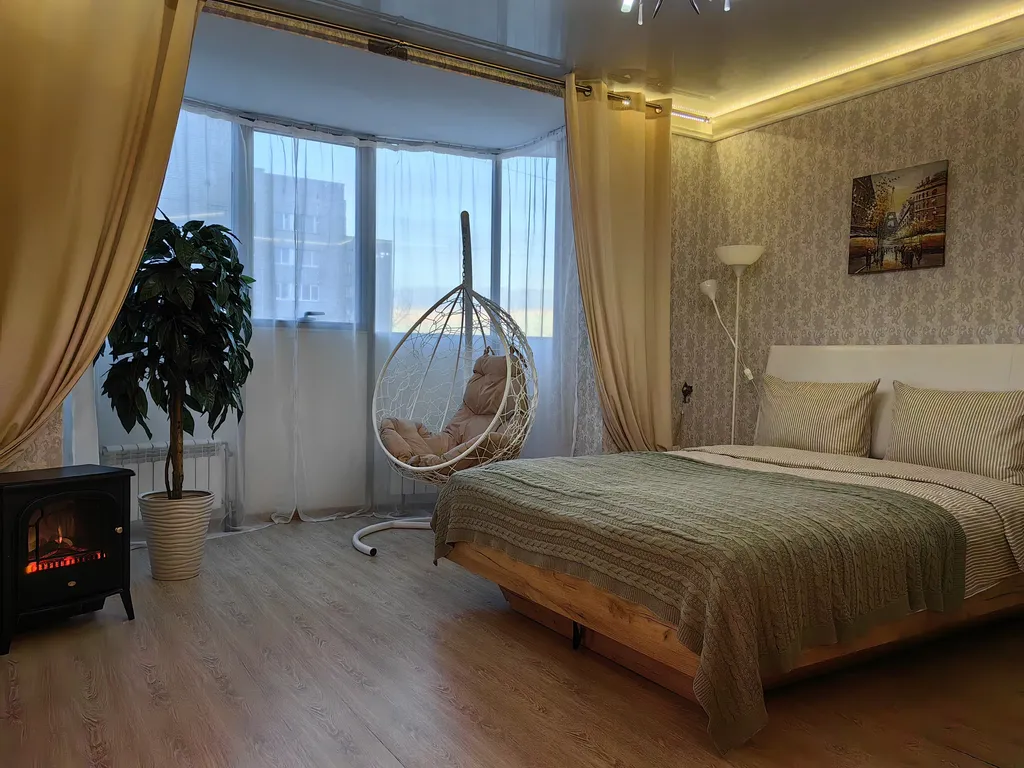 Удобное расположение: 1-комнатная квартира  у Севмаша