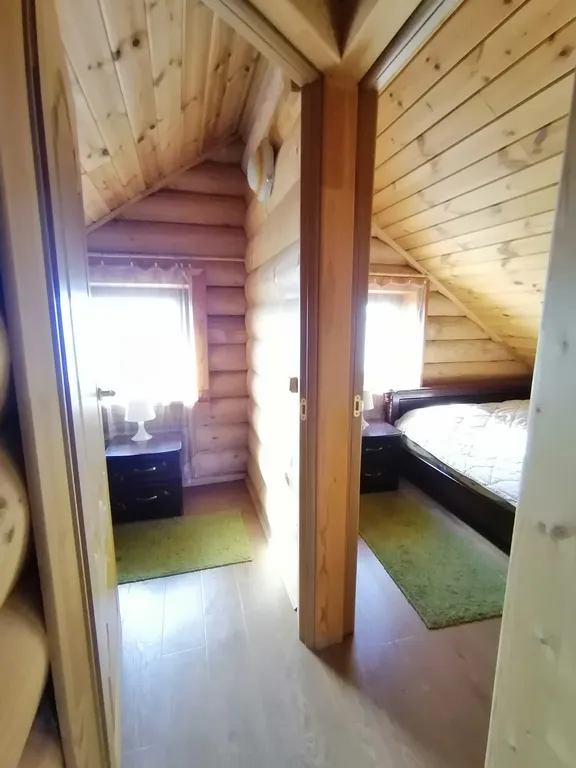 Коттедж с видом на Озеро.