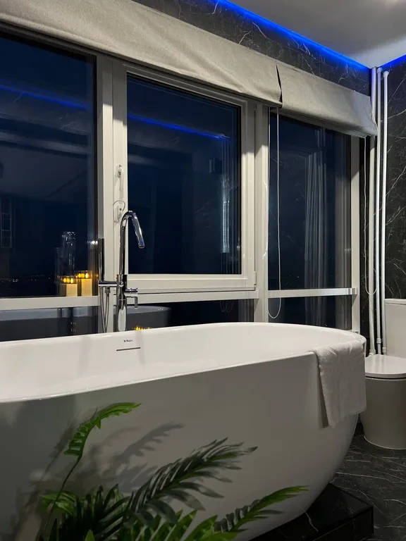 Видовая квартира с панорамой на город и Ангару