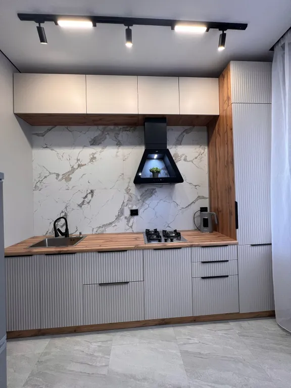 Уютная квартира в новом доме города